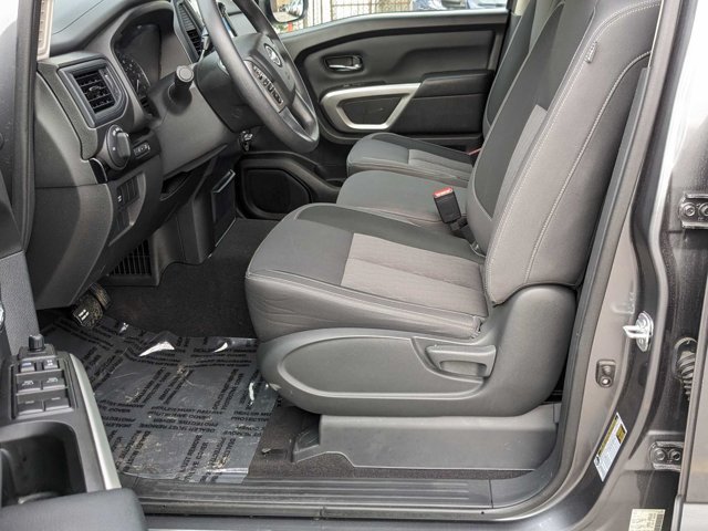 Used 2023 Nissan Titan SV AWD/4WD image 12