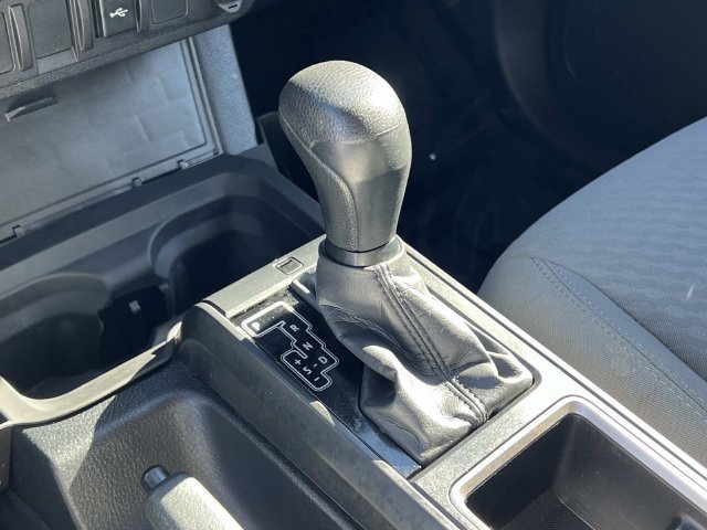 Used 2020 Toyota Tacoma SR AWD/4WD image 21