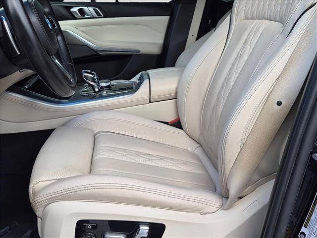 Used 2022 BMW X5 M50i w/ Executive Package AWD/4WD image 15