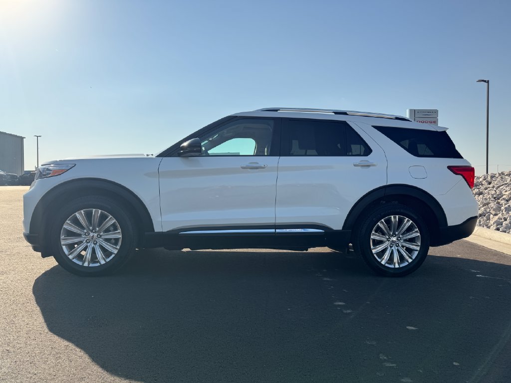 Certified 2023 Ford Explorer Limited w/ Limited Technology Package AWD/4WD image 8
