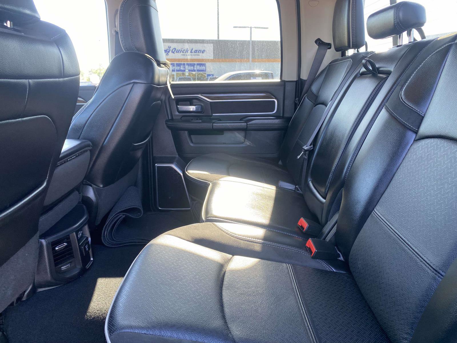 Used 2024 RAM 2500 Laramie w/ Safety Group AWD/4WD image 11