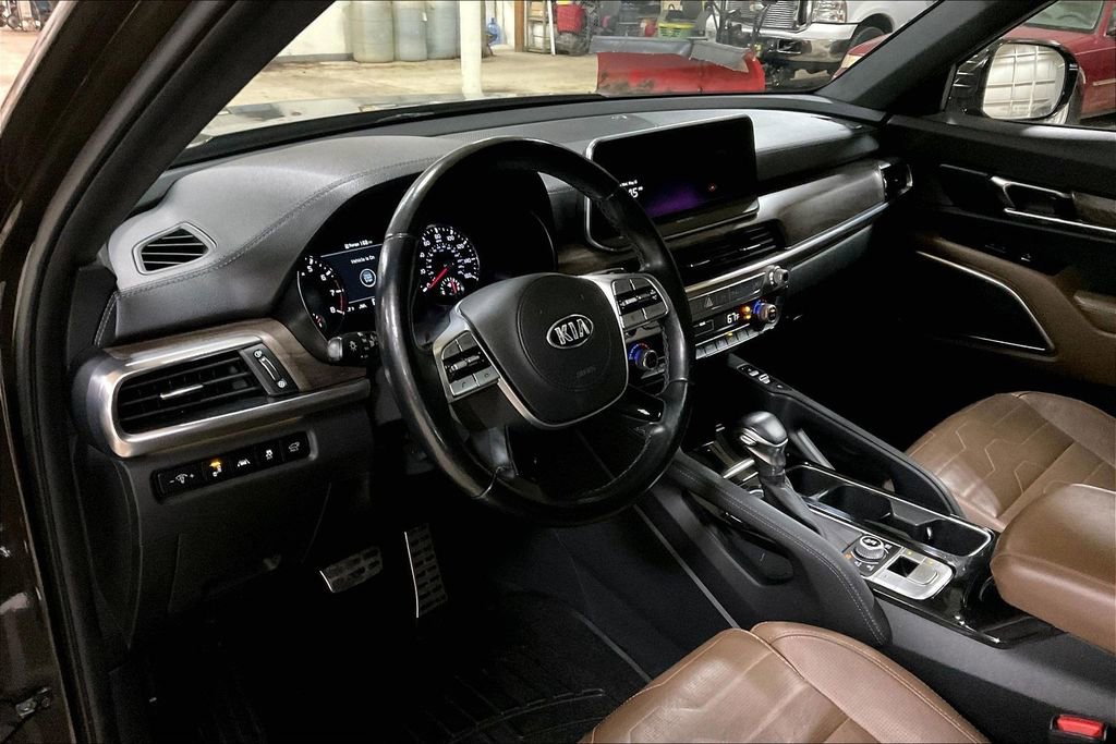 Used 2020 Kia Telluride SX w/ SX Prestige Package AWD/4WD image 13