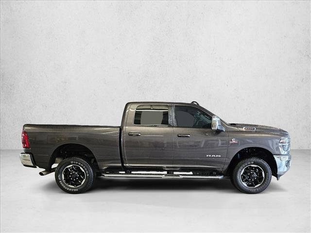 Used 2025 RAM 2500 Laramie AWD/4WD image 4