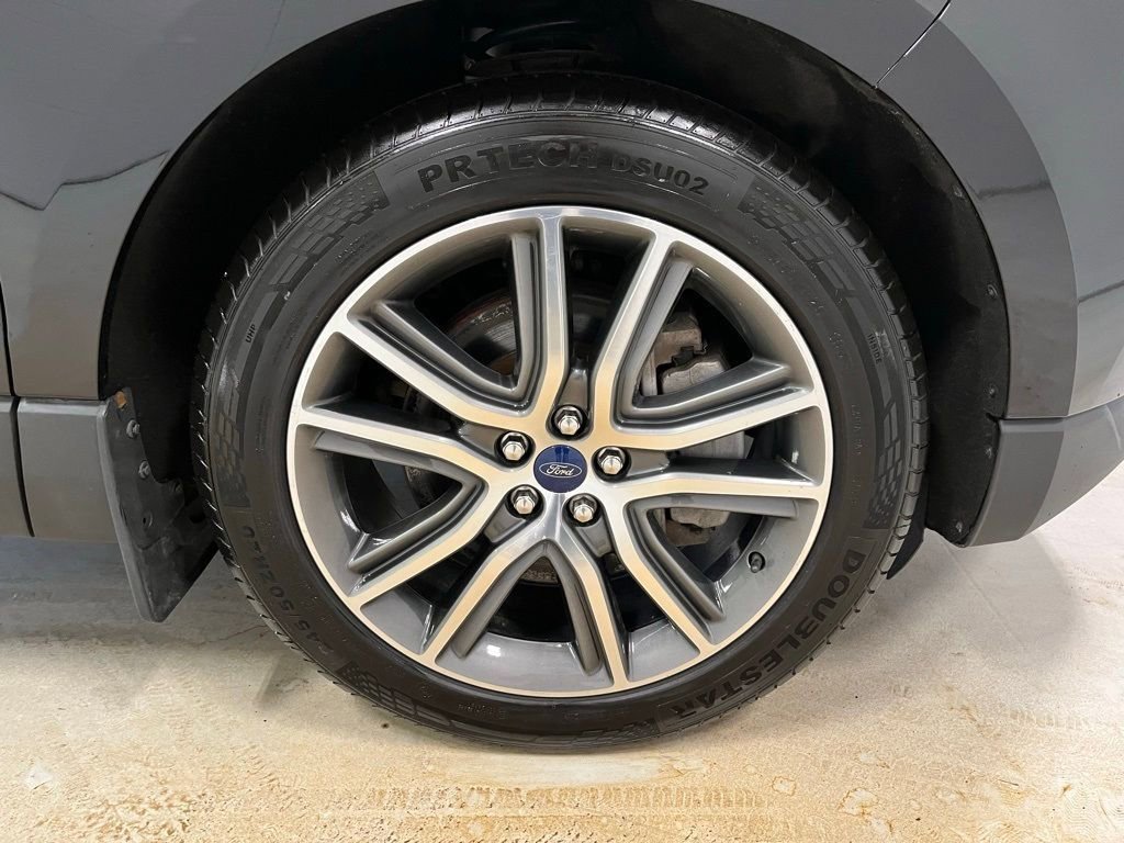Certified 2021 Ford Edge Titanium w/ Canadian Touring Package AWD/4WD image 26