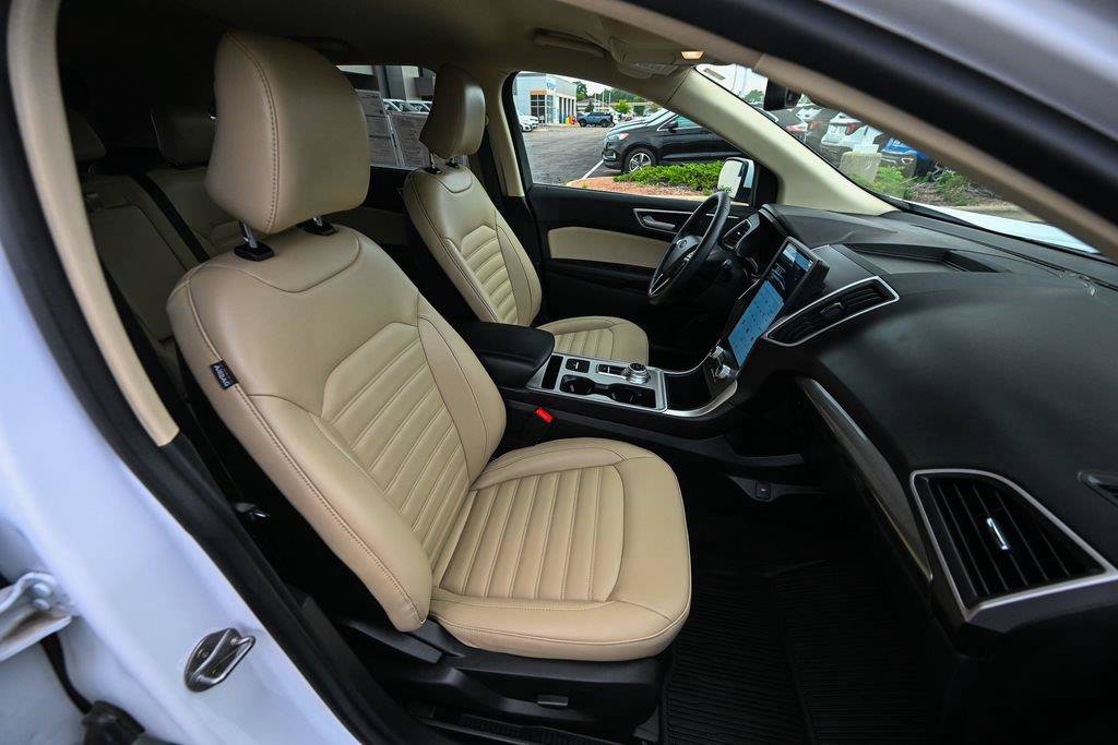 Certified 2024 Ford Edge SEL w/ Convenience Package AWD/4WD image 26