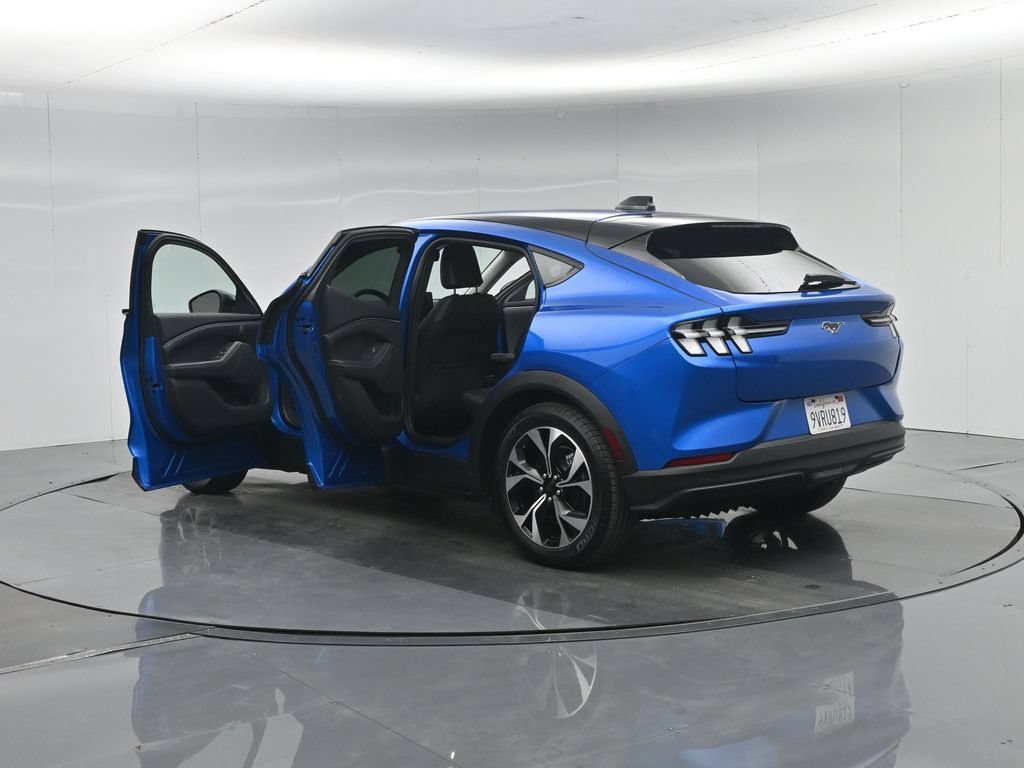 Certified 2025 Ford Mustang Mach-E Select RWD image 33