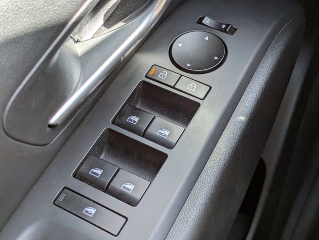 Used 2025 Hyundai Santa Cruz SEL FWD image 23
