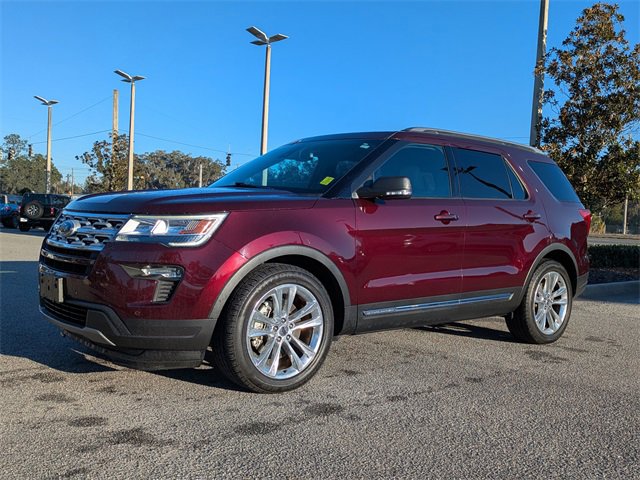 Certified 2019 Ford Explorer XLT w/ Equipment Group 202A image 7