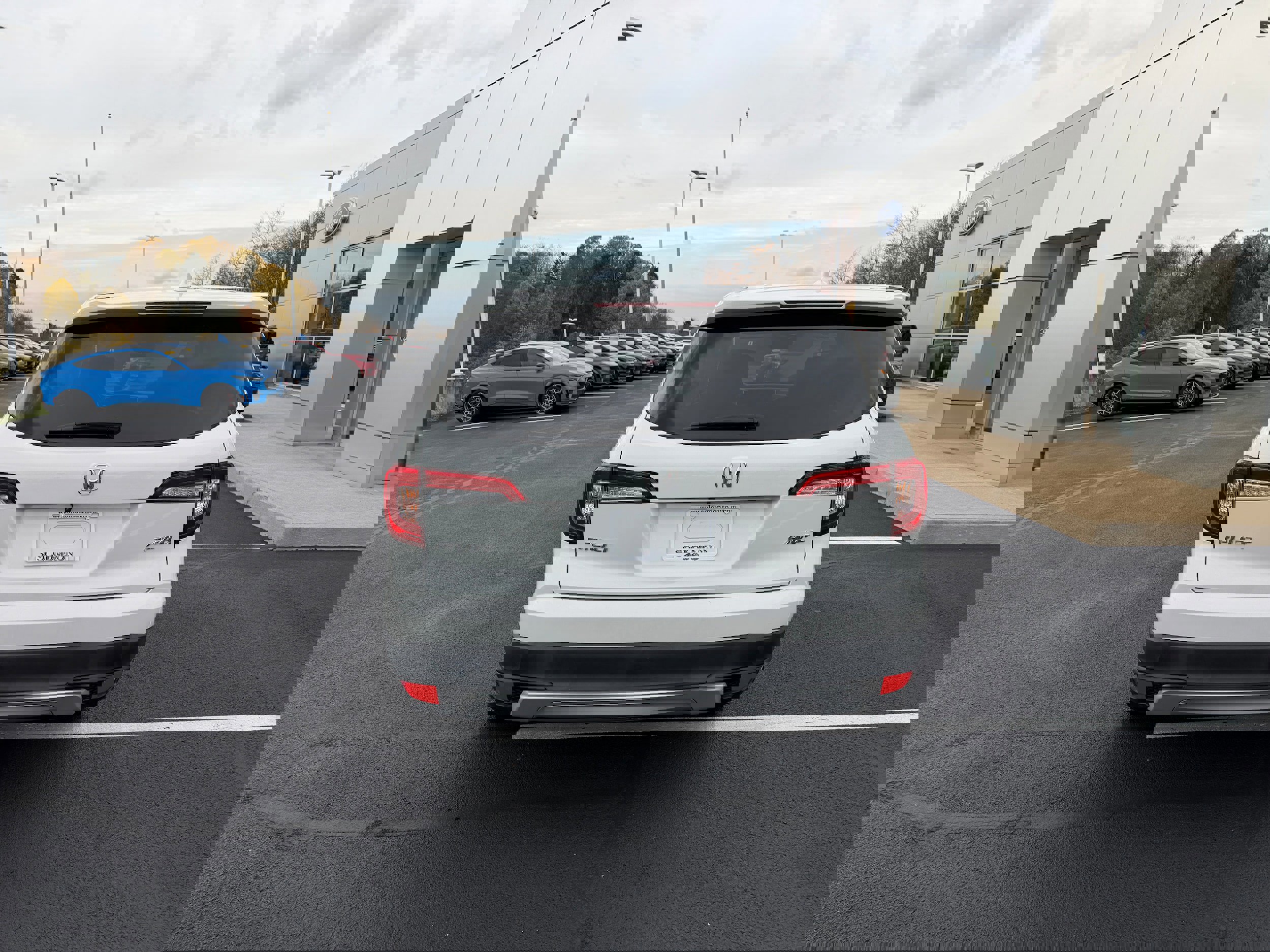 Used 2021 Honda Pilot EX-L image 4