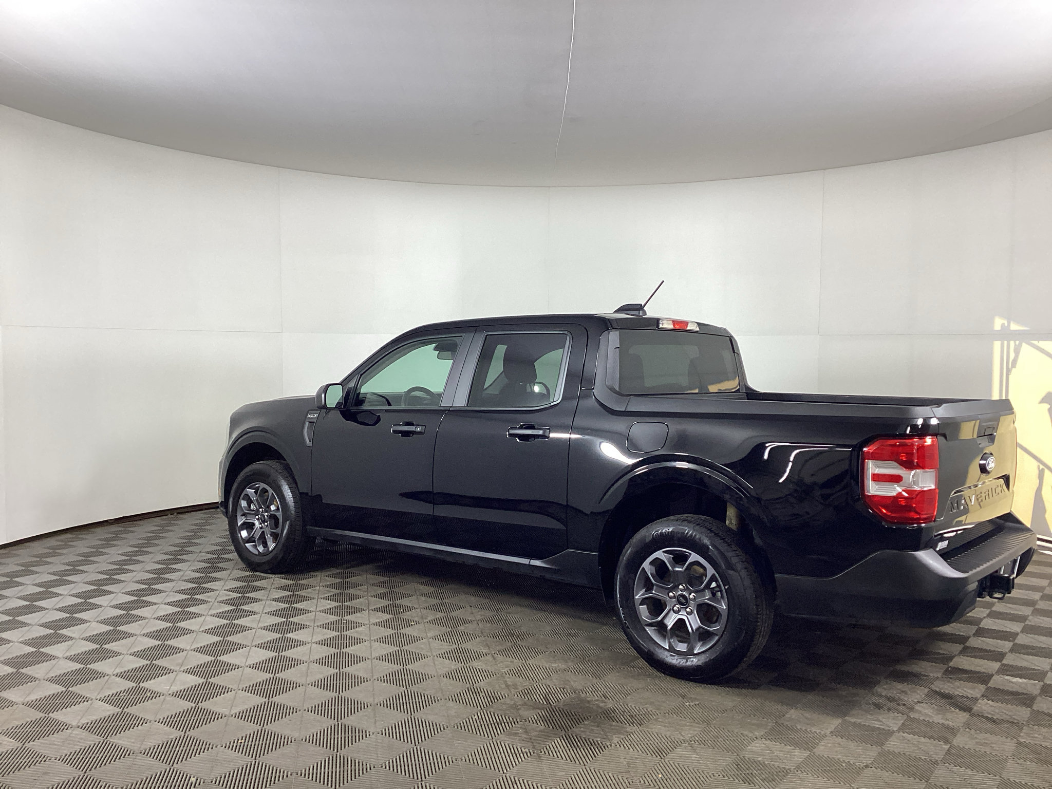 Certified 2026 Ford Maverick XLT AWD/4WD image 4