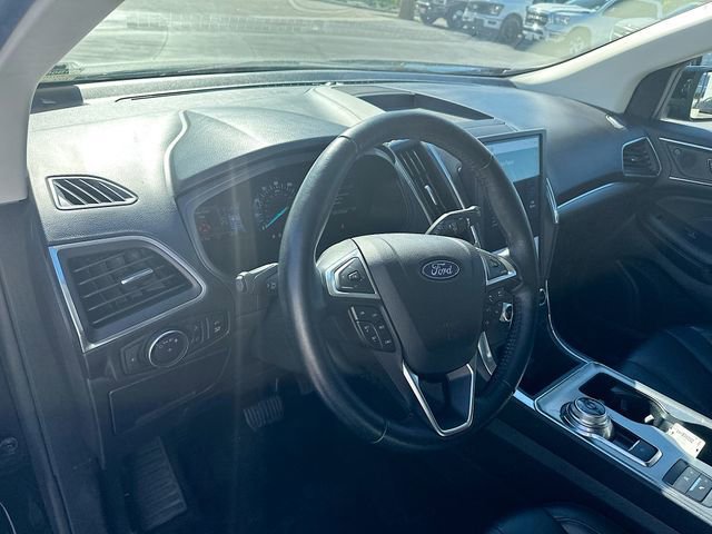 Certified 2022 Ford Edge Titanium image 9