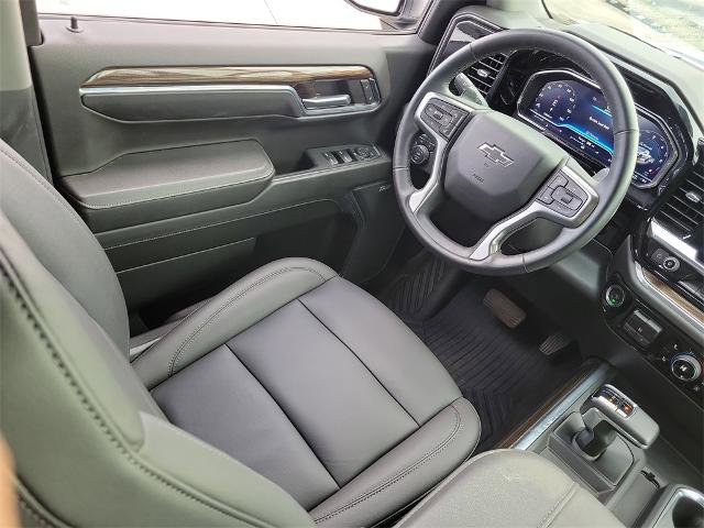Used 2024 Chevrolet Silverado 1500 LT Trail Boss w/ Convenience Package II image 16
