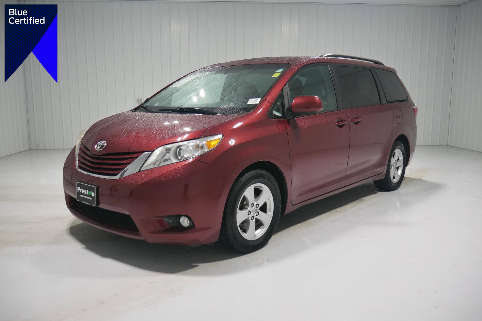 Used 2017 Toyota Sienna LE