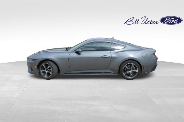 Certified 2025 Ford Mustang Coupe RWD image 8