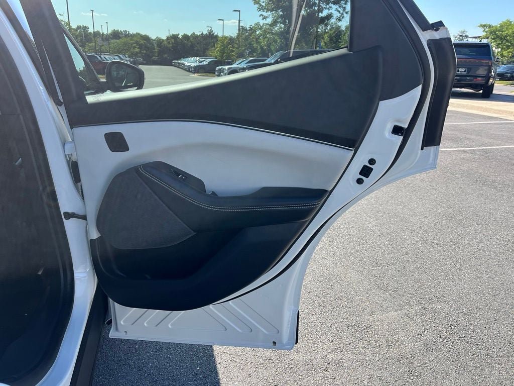 Certified 2025 Ford Mustang Mach-E Premium AWD/4WD image 21