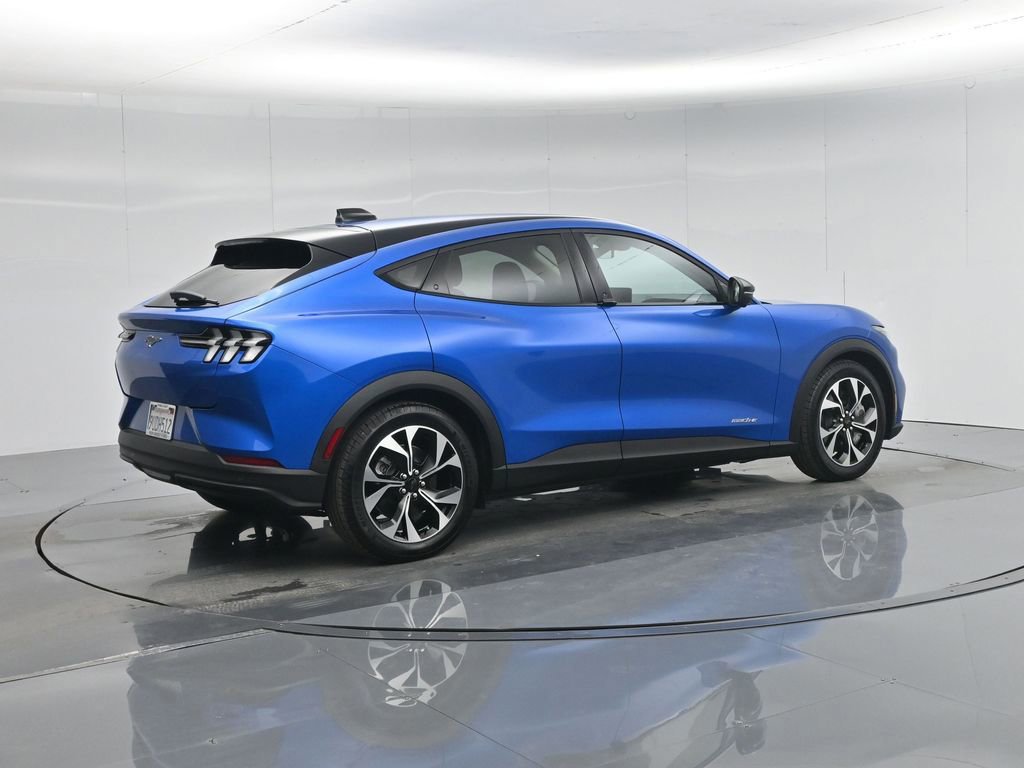 Certified 2025 Ford Mustang Mach-E Select w/ Comfort Package Lite image 15