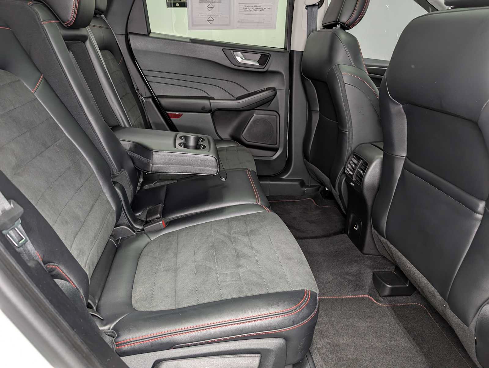 Certified 2021 Ford Escape SEL w/ SEL Stealth AWD Package image 41