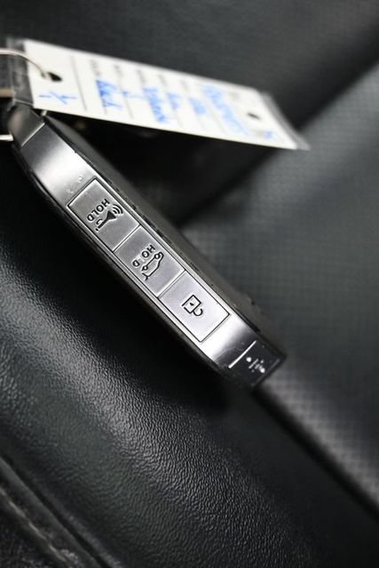 Used 2025 Kia Telluride S AWD/4WD image 24