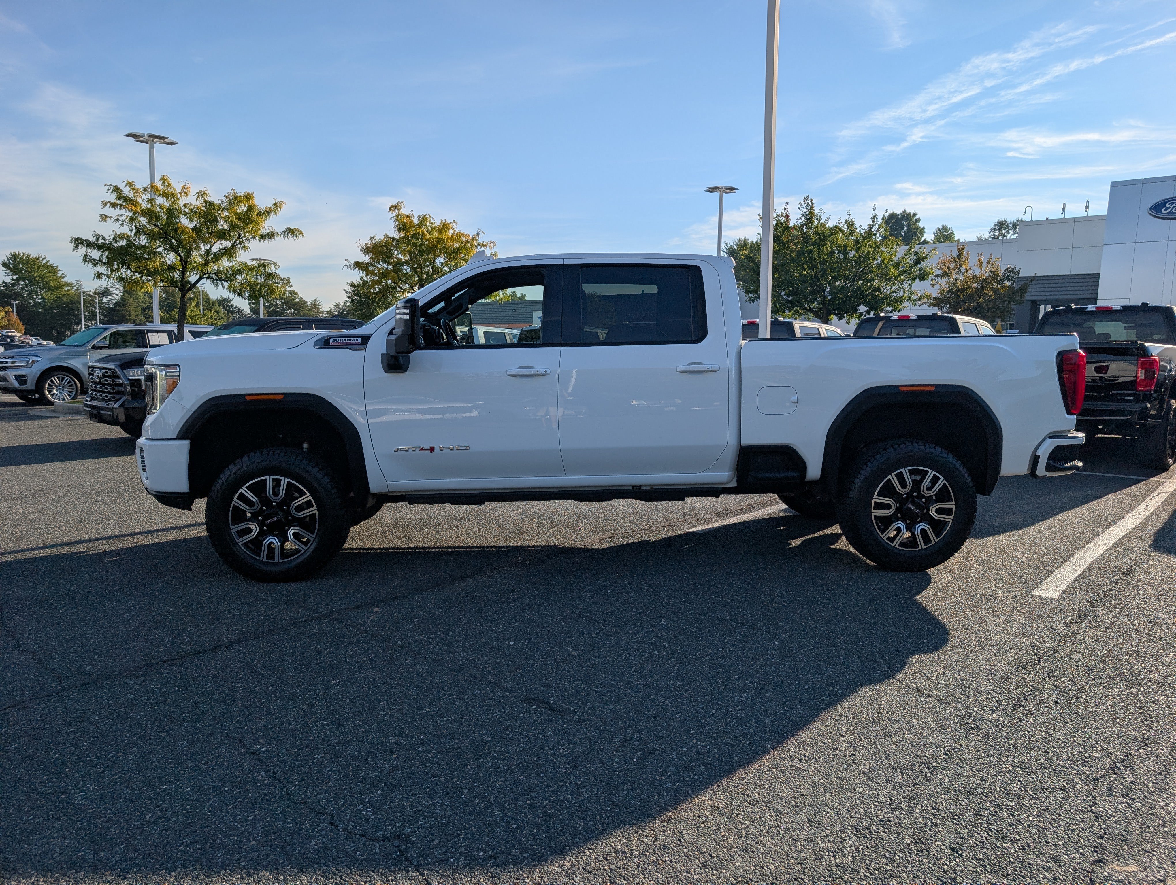 Used 2021 GMC Sierra 3500 AT4 w/ Gooseneck/5TH Wheel Package AWD/4WD image 7