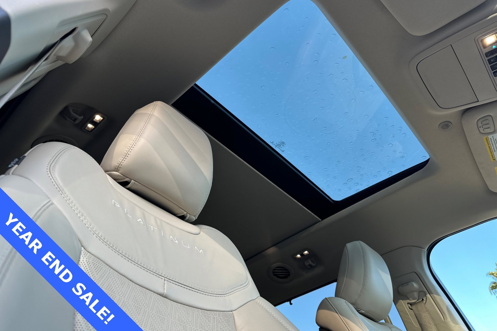 Certified 2020 Ford Explorer Platinum w/ Premium Technology Package image 18