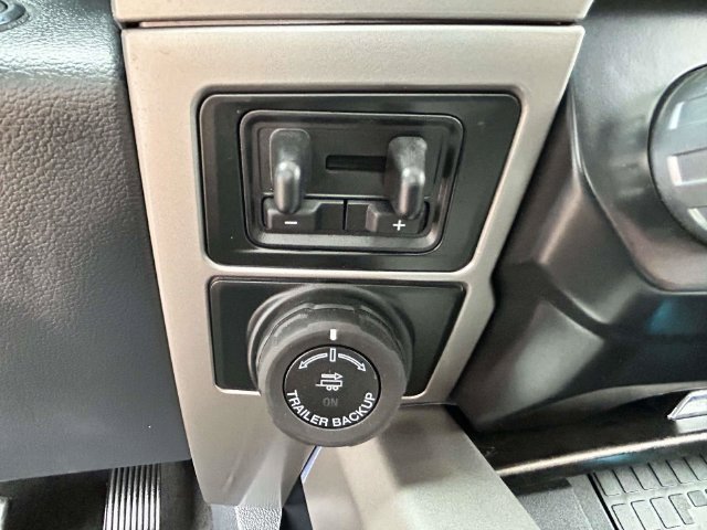 Certified 2022 Ford F350 Lariat AWD/4WD image 29