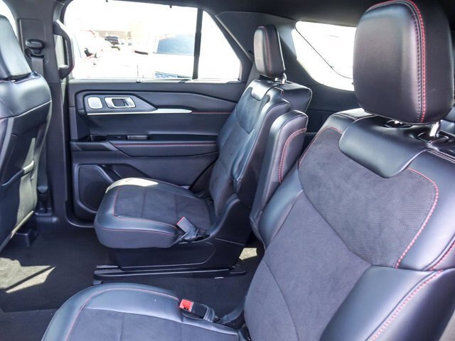 Certified 2025 Ford Explorer ST AWD/4WD image 18
