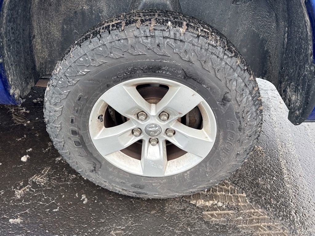 Used 2019 RAM 1500 Classic SLT image 48