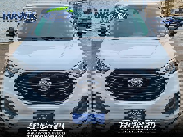 Certified 2024 Ford Edge SE w/ Black Appearance Package image 4