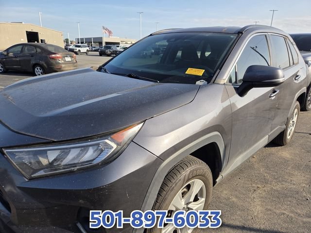 Used 2021 Toyota RAV4 XLE FWD image 9