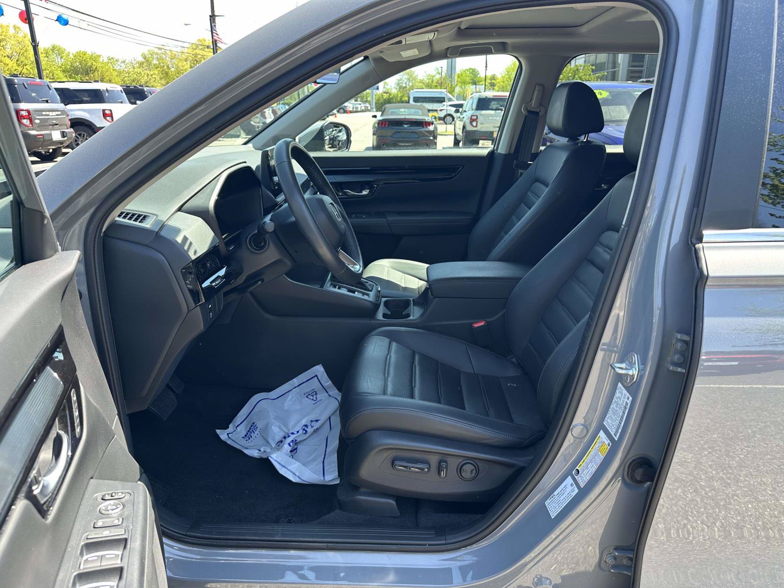 Used 2023 Honda CR-V EX-L image 17