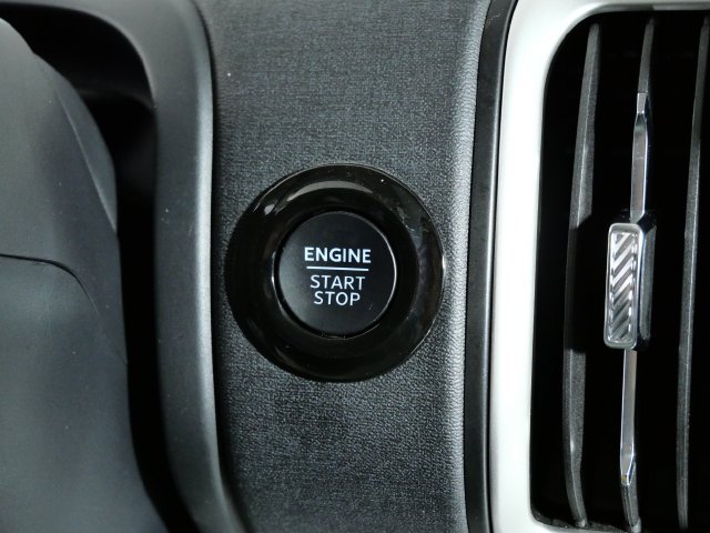 Certified 2025 Ford Expedition Active AWD/4WD image 27