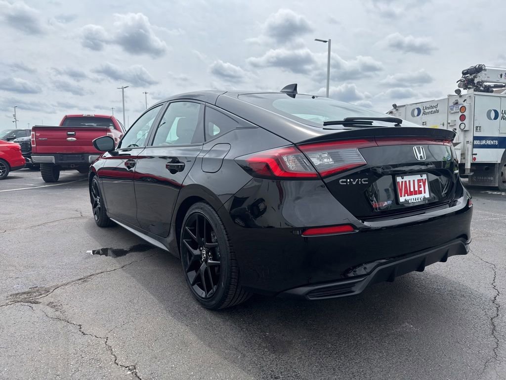 Used 2024 Honda Civic Sport image 10