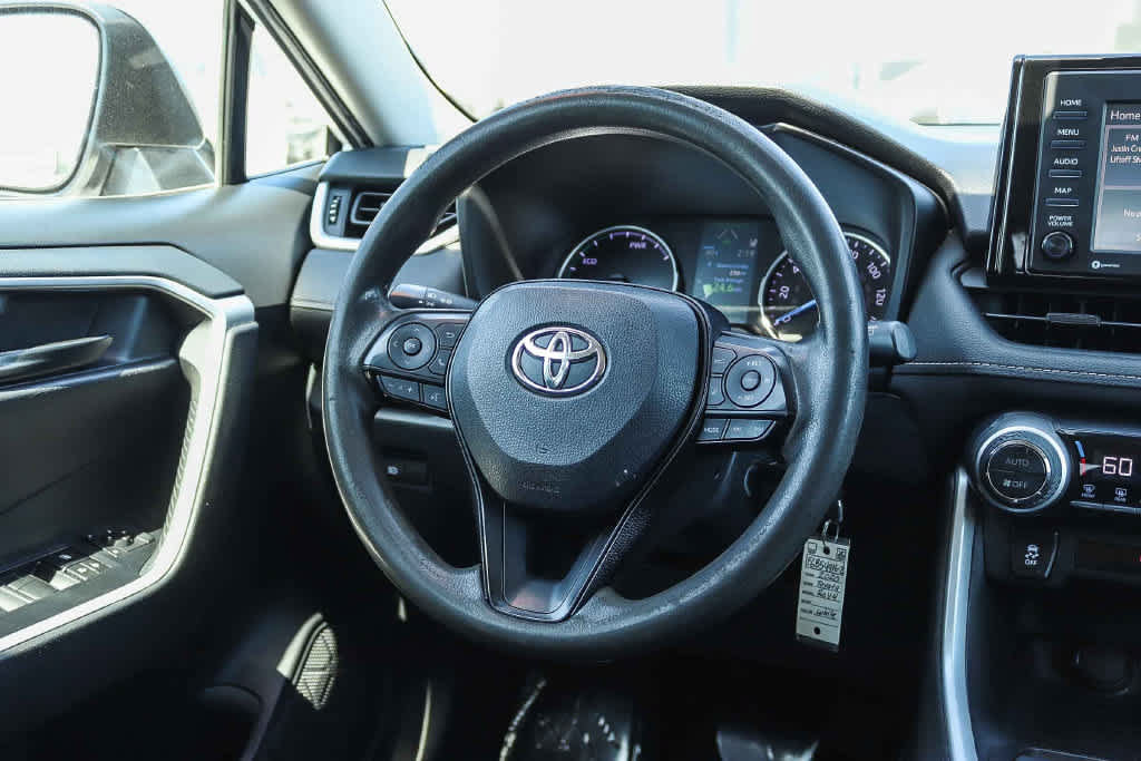 Used 2020 Toyota RAV4 LE w/ All Weather Liner Package AWD/4WD image 15