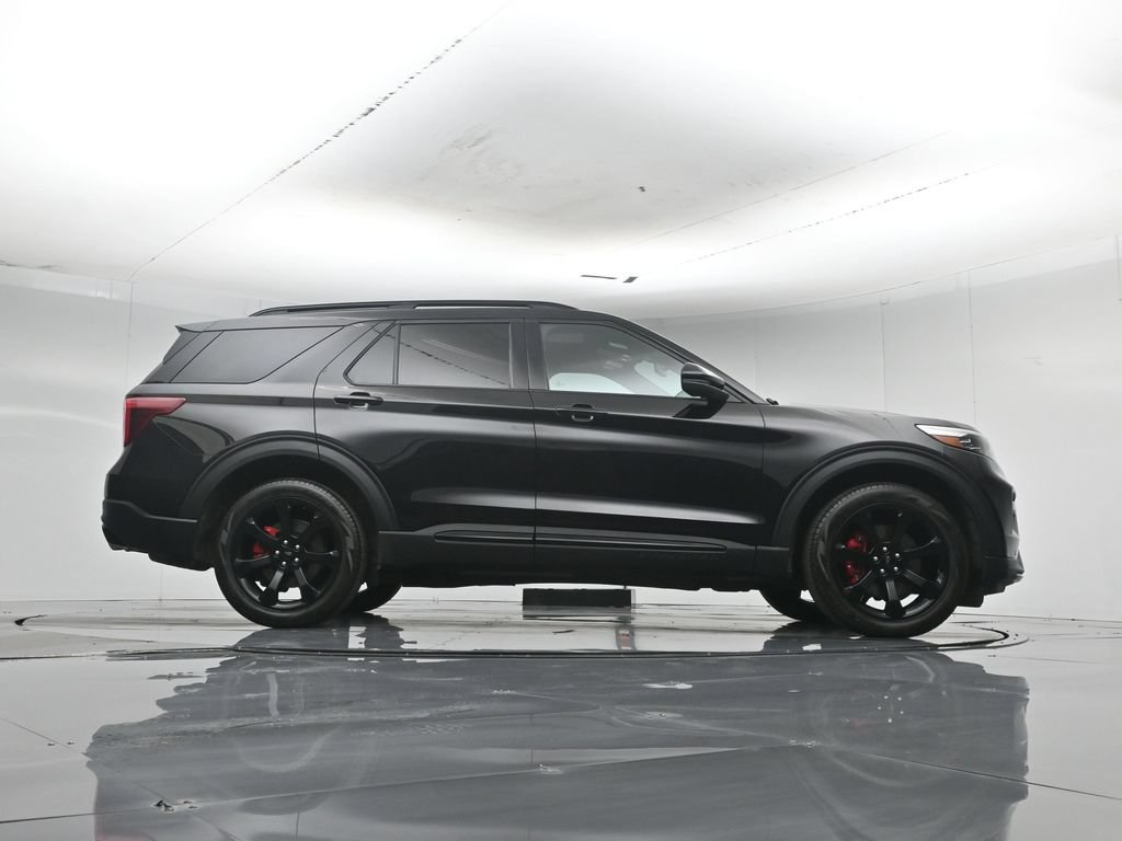 Certified 2023 Ford Explorer ST w/ Equipment Group 401A AWD/4WD image 54