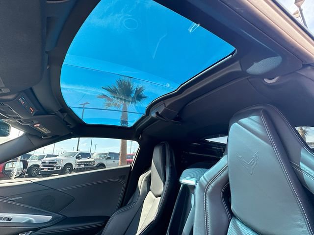 Used 2022 Chevrolet Corvette Stingray Coupe w/ Z51 Performance Package image 23