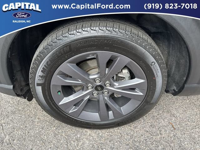 Certified 2025 Ford Explorer Active w/ Active Comfort Package AWD/4WD image 13