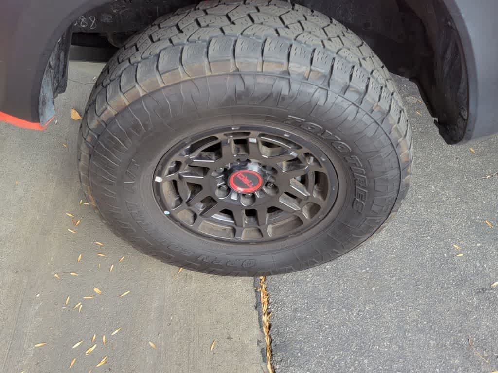 Used 2023 Toyota Tacoma TRD Pro AWD/4WD image 2