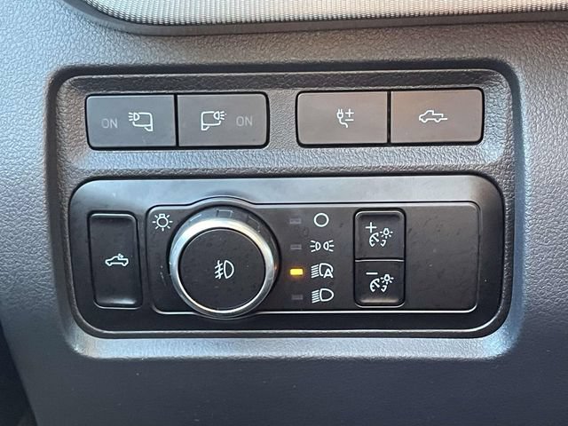 Certified 2024 Ford F250 Platinum w/ FX4 Off-Road Package AWD/4WD image 19