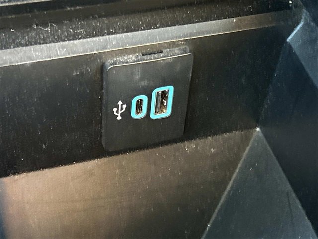 Certified 2024 Ford F350 Lariat w/ Lariat Ultimate Package image 36