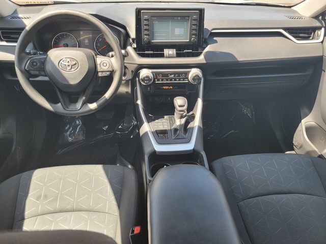 Used 2019 Toyota RAV4 XLE AWD/4WD image 16