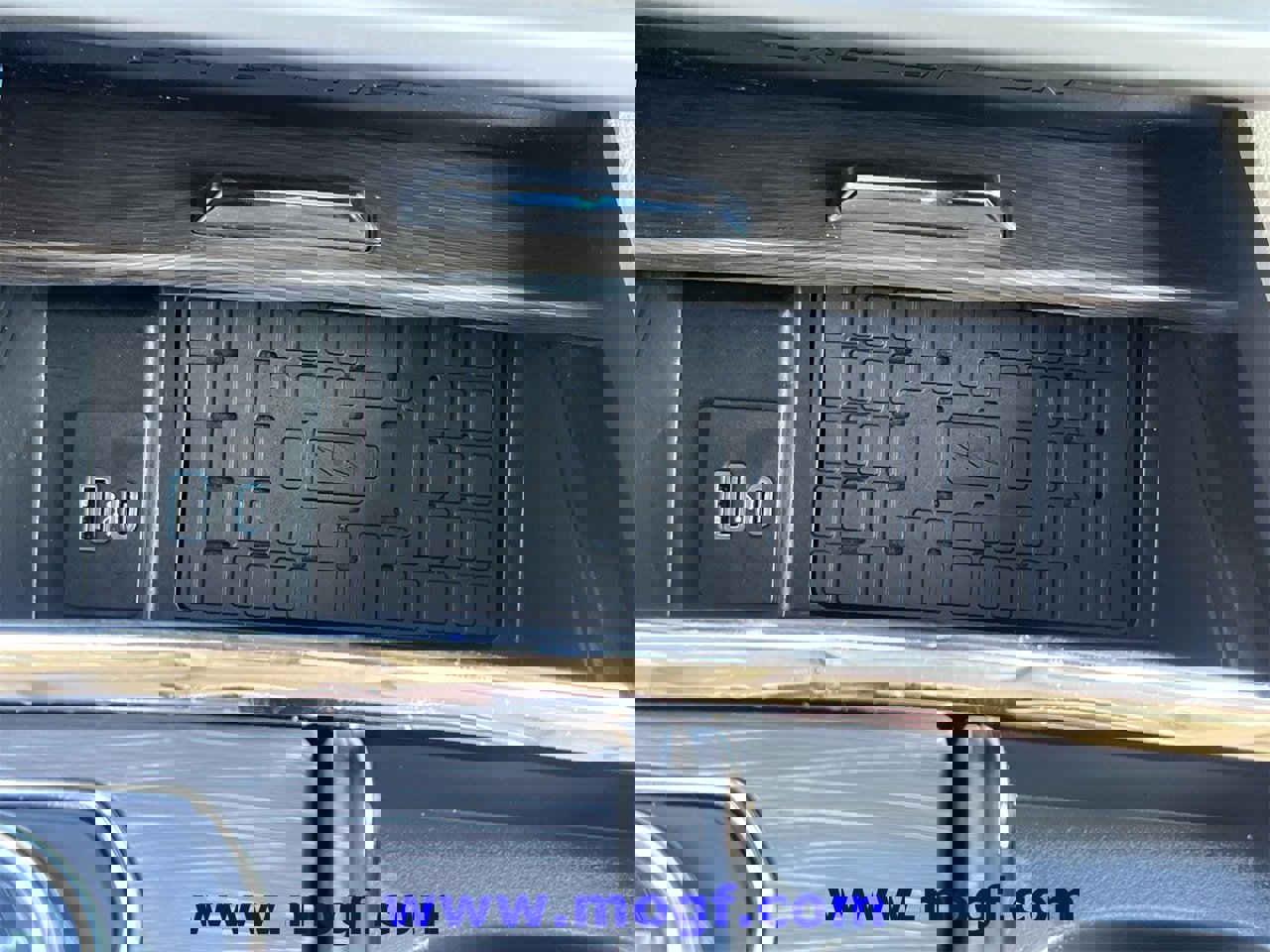 Certified 2023 Ford Expedition Limited image 10