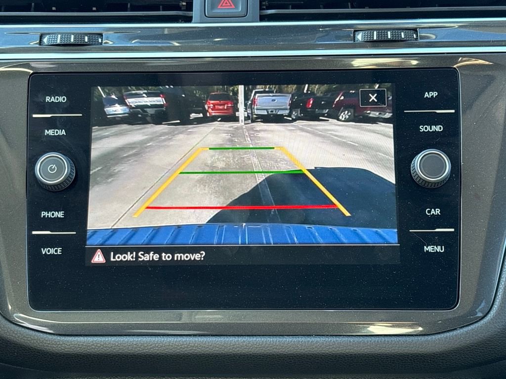 Used 2024 Volkswagen Tiguan S image 24