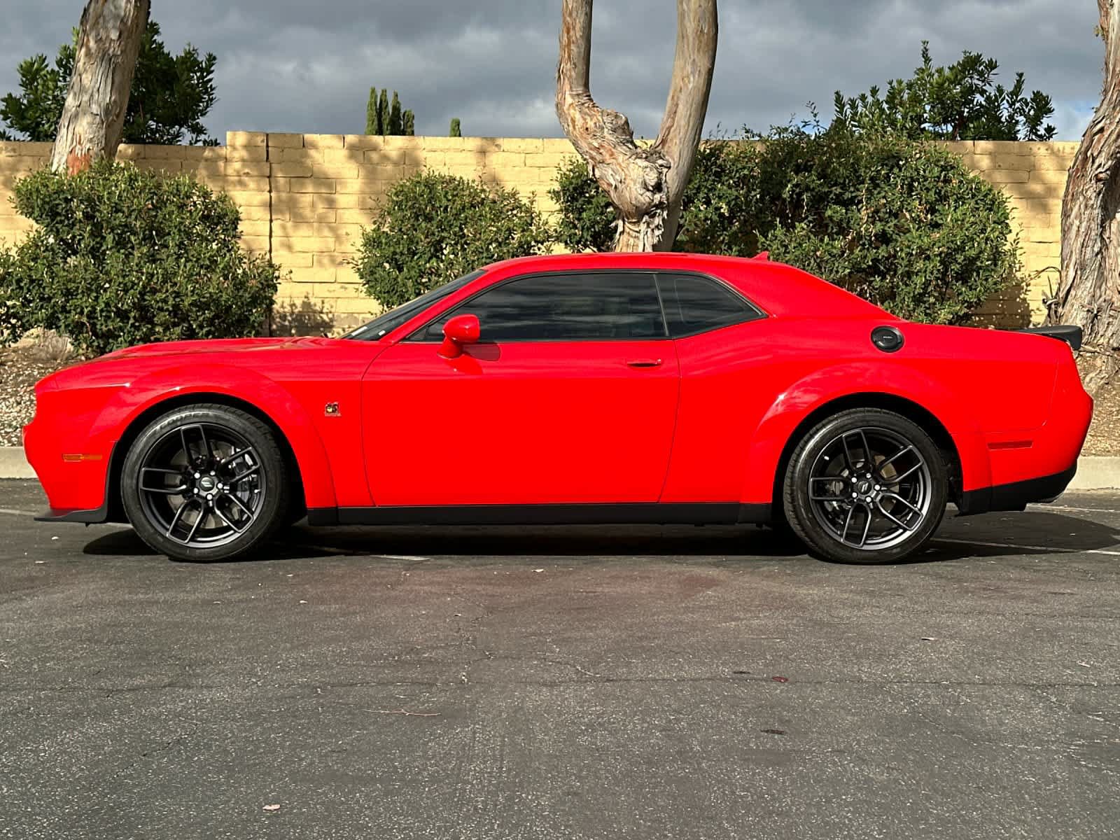 Used 2021 Dodge Challenger R/T Scat Pack RWD image 5