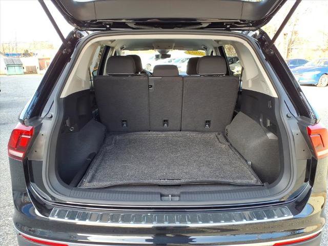 Used 2024 Volkswagen Tiguan S image 17