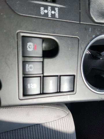 Used 2023 Toyota Highlander L image 24