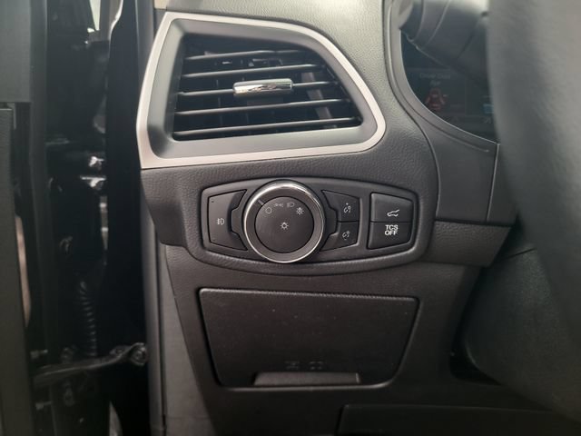 Certified 2024 Ford Edge SEL w/ Convenience Package AWD/4WD image 17