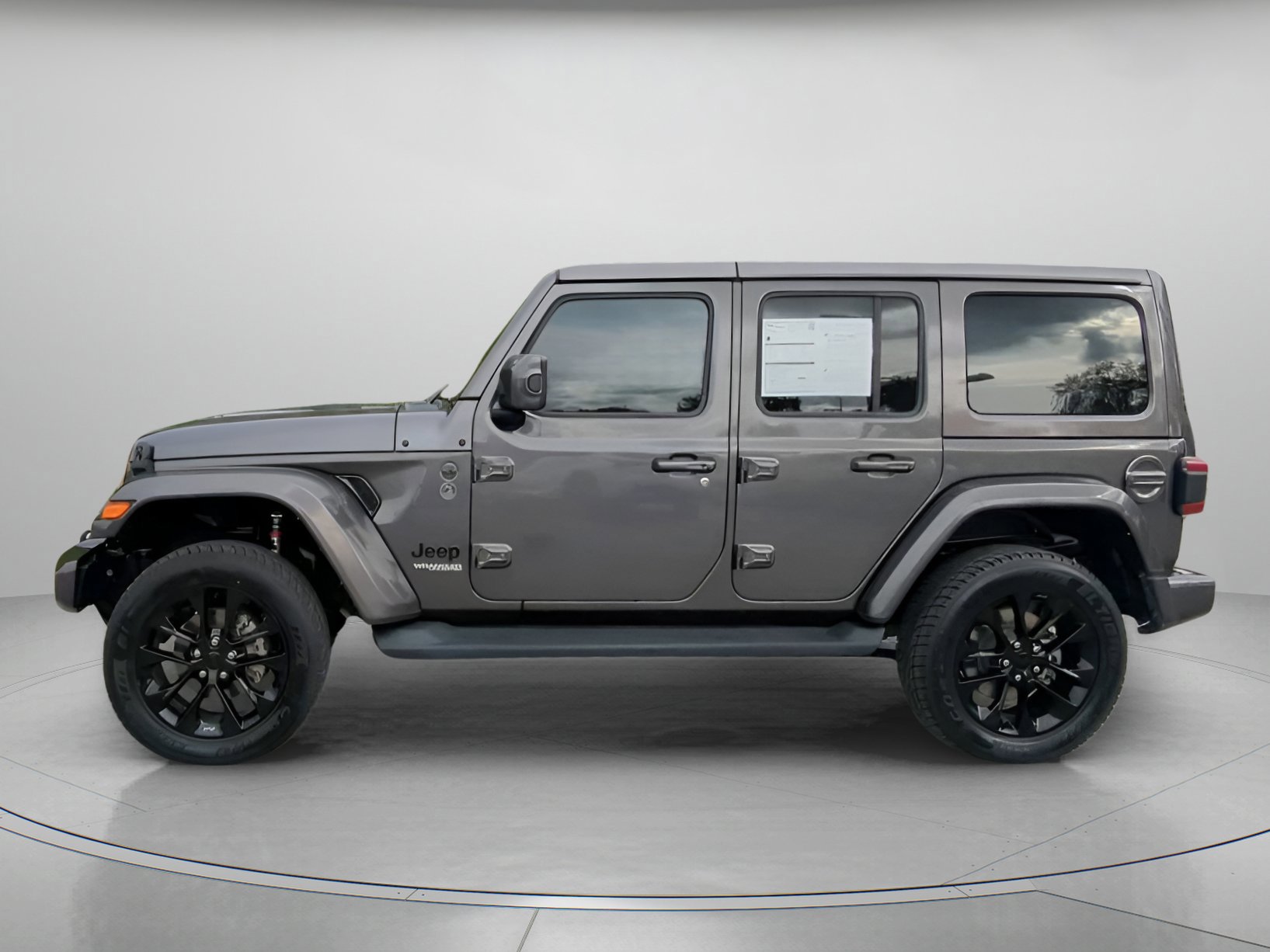 Used 2021 Jeep Wrangler Unlimited Sahara image 8