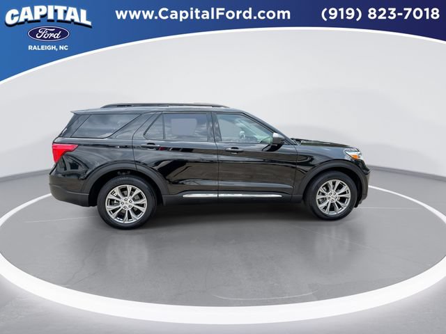 Certified 2023 Ford Explorer XLT w/ Equipment Group 202A AWD/4WD image 9