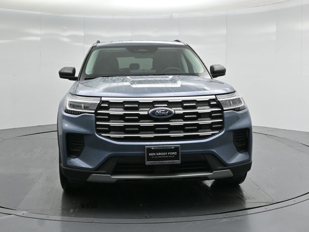 Certified 2025 Ford Explorer Active image 53