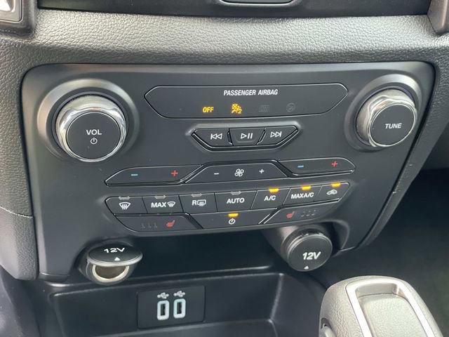 Certified 2023 Ford Ranger Lariat w/ Tremor Off-Road Package AWD/4WD image 17